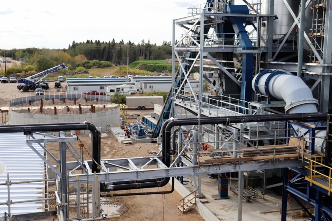 Closing the Loop Water and Energy Performance in Pulp and Paper